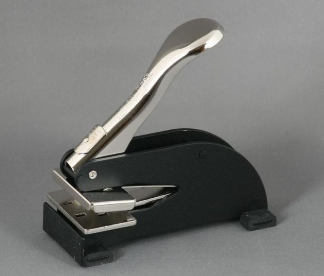 Hovedbilde Pregestempel / pregetang for papir